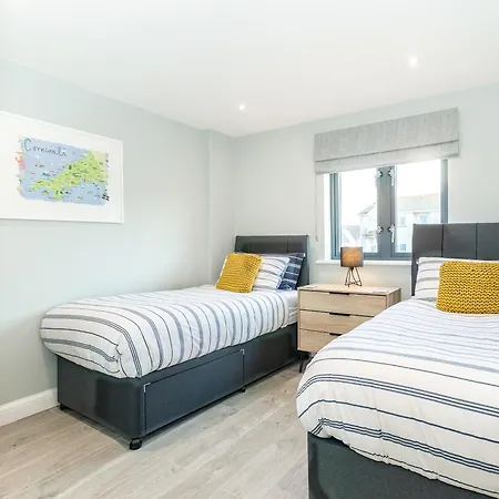 19 Holiday home
